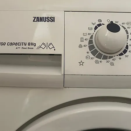 Thermos House דירה